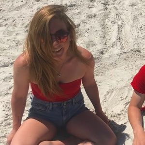 Meet your Posher, Merina